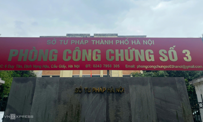 021b33b74fa5fbfba2b45-17492891-8280-6160-1749295706 Phòng công chứng số 3, quận Cầu Giấy Hà Nội. Ảnh: Phạm Dự