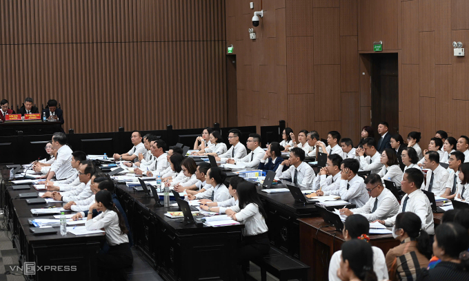 132b8fd68ce93bb762f8-175101559-8349-3469-1751015951 Khoảng 60 luật sư bào chữa cho các bị cáo trong vụ án. Ảnh: Phạm Dự