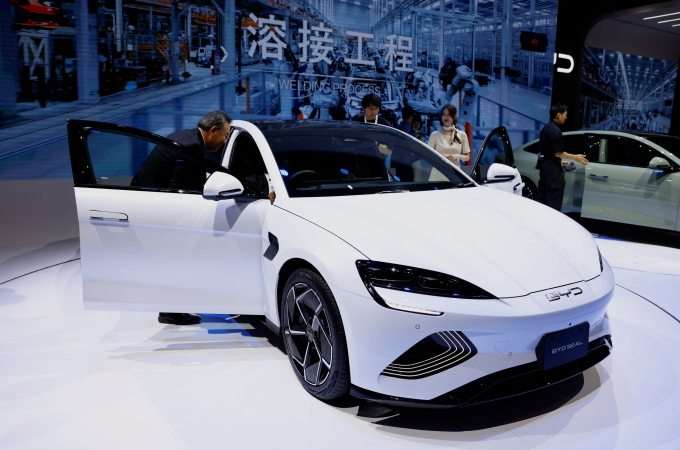 2023-10-25t041215z-912976338-r-7781-6875-1749205236 Mẫu BYD Seal tại Japan Mobility Show 2023 ở Tokyo, Nhật Bản ngày 25/10/2023. Ảnh: Reuters