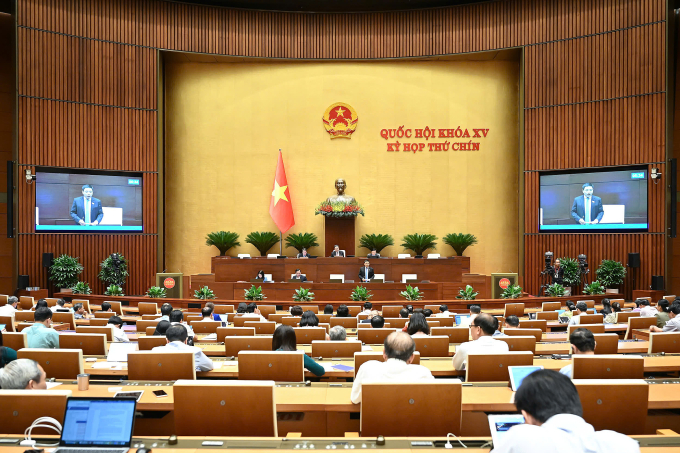 202506111643150500-gen-h-z6694-6529-5569-1750001151 Các đại biểu tại hội trường Diên Hồng ngày 11/6. Ảnh: Cổng TTĐT Quốc hội