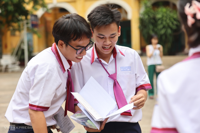 233a8611-1749723533-3756-1749723644 Thí sinh thi tốt nghiệp THPT 2024 tại TP HCM. Ảnh: Quỳnh Trần