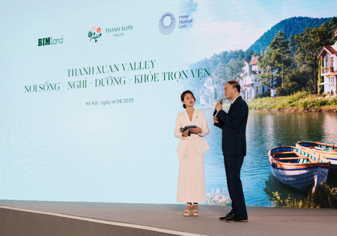 4-7-1750109032-8200-1750123680 PGS.TS Phạm Nguyên Sơn – Giám đốc, thành viên Hội đồng chuyên môn đại diện trung tâm PMC (phải) phát biểu tại sự kiện. Ảnh: BIM Land