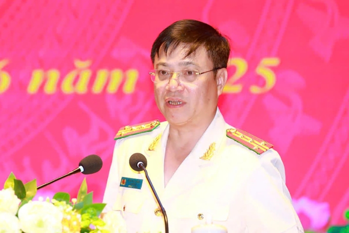 682c7c58-e66e-415c-b909-59a9bf-8032-2992-1749815540 Đại tá Đinh Việt Dũng phát biểu nhận nhiệm vụ, chiều 13/6. Ảnh: Hòa Vang