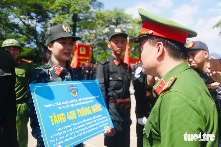 base64-1750945681702495764351 diễu binh - Ảnh 2.