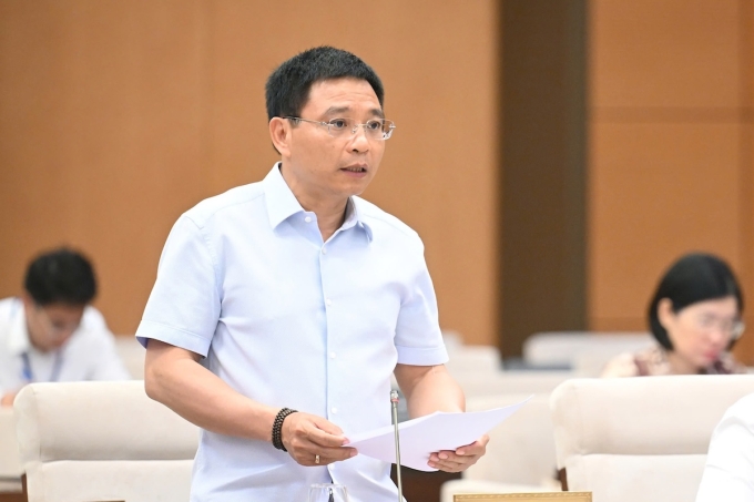 bt-tai-chinh-nguyen-van-thang-5450-4792-1749443879 Bộ trưởng Tài chính Nguyễn Văn Thắng giải trình tại phiên họp sáng 9/6. Ảnh: Trung tâm báo chí Quốc hội