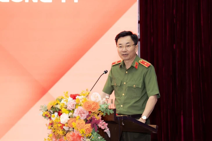 congan-17499614985171439835424 Giám đốc Công an Bến Tre giữ chức chủ tịch MobiFone - Ảnh 1.