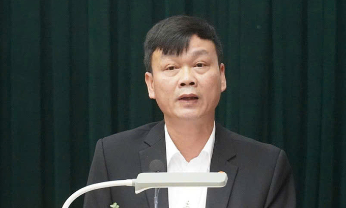 d136791feea85af603b9-174991107-3277-8133-1749912921 Ông Trần Thế Vương, giám đốc Sở Nội vụ tỉnh Quảng Bình xin nghỉ hưu trước 58 tháng. Ảnh: Vạn An
