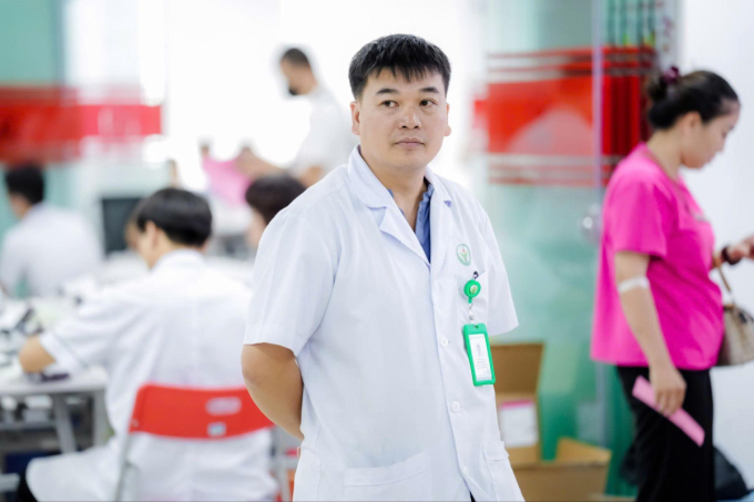 image-653480315-extractword-1-3048-6994-1749896040 Bệnh viện Hữu Nghị Việt Đức Bác sĩ Phạm Tuấn Anh. Ảnh: Thiên Khôi