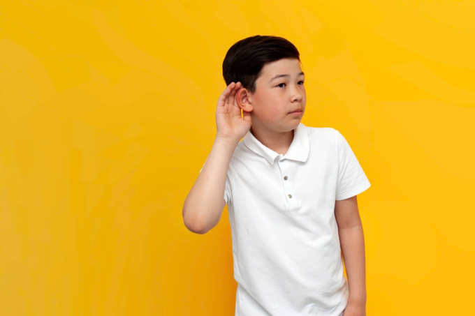 image-741096240-extractword-2-7721-4799-1750739292-1 Điếc đột ngột có thể xảy ra ở cả trẻ em. Ảnh: Freepik