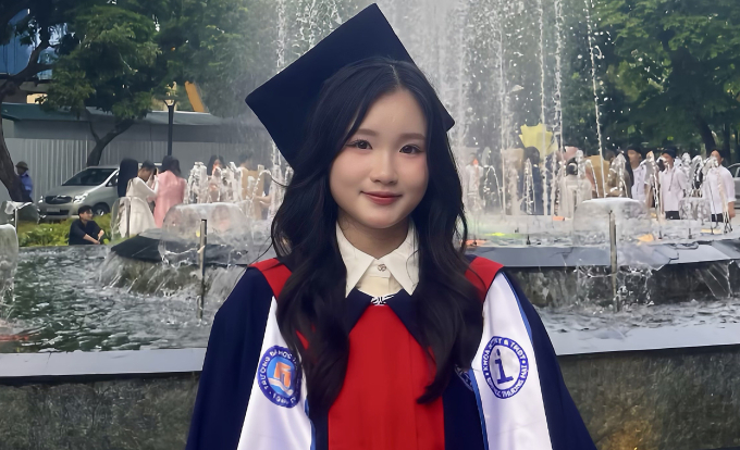 img-4235-1750768634-1750768669-2561-1518-1750768996 Mai Linh trong ngày tốt nghiệp. Ảnh: Nhân vật cung cấp