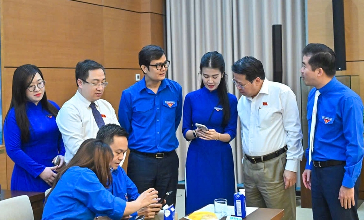 img17503328242431750333548277-17503391980072092024574 Thành lập tổ chức Đoàn Thanh niên Quốc hội - Ảnh 1.
