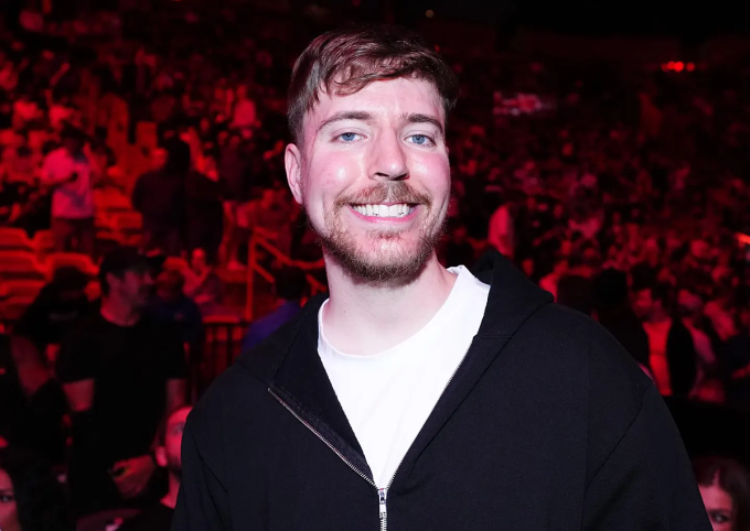 jpg-1750060837-1750060857-4812-1750060952 YouTuber Mr Beast, sở hữu 400 triệu lượt theo dõi trên nền tảng này. Ảnh: Forbes