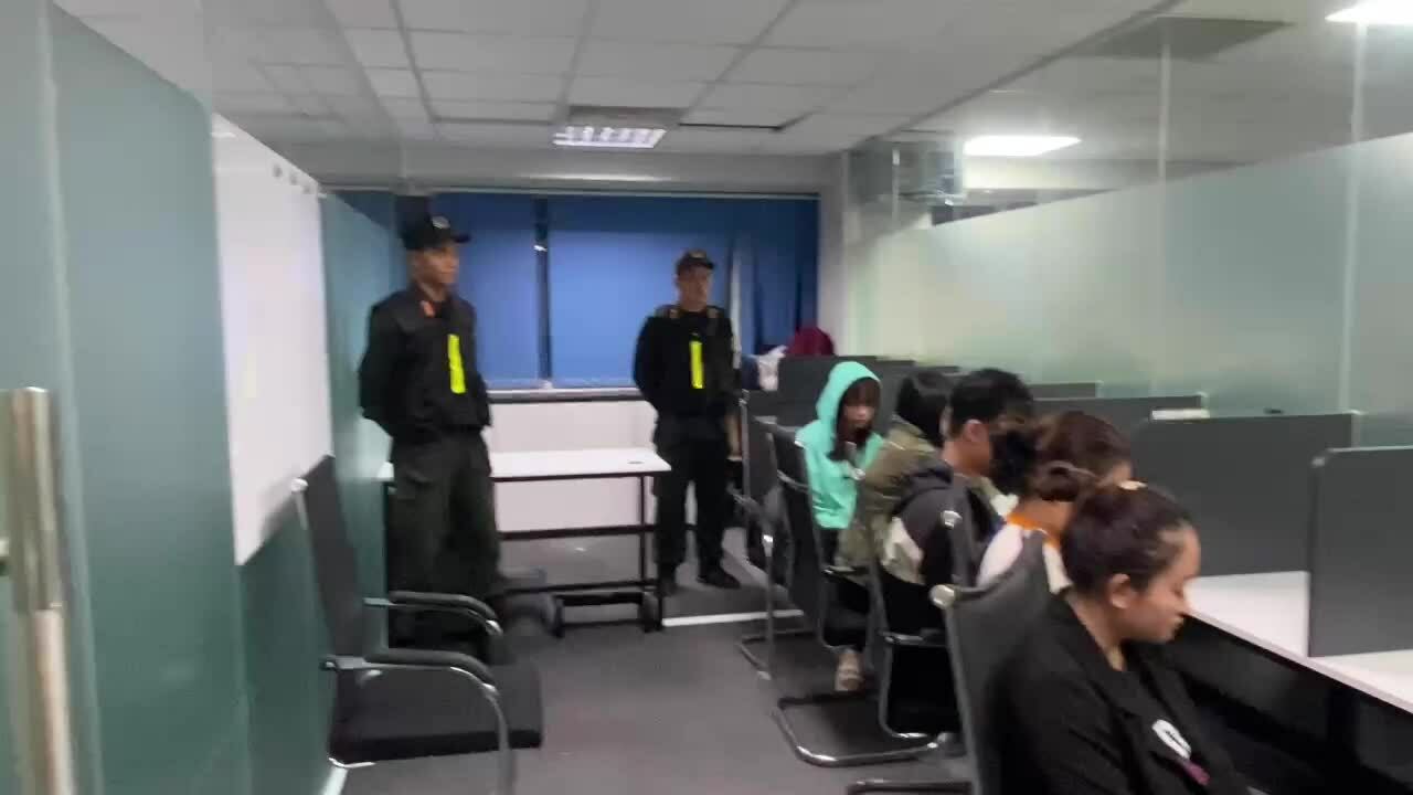 kich-ban-lua-hang-tram-nghin-nguoi-gia-cua-nhom-gia-benh-vie-1750646769 Kịch bản lừa hàng trăm nghìn người già của nhóm giả bệnh viện dinh dưỡng