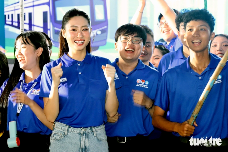 mua-he-xangtto-17511848133091333706369 Chiến dịch tình nguyện Mùa hè xanh TP.HCM chính thức xuất quân - Ảnh 3.