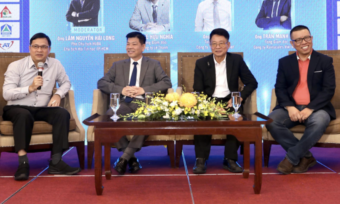 screen-shot-2025-06-21-at-3-58-4745-5366-1750497025 Các doanh nghiệp chia sẻ về ứng dụng AI trong SMEs tại TP HCM sáng 21/6. Ảnh: Hoàng Chương