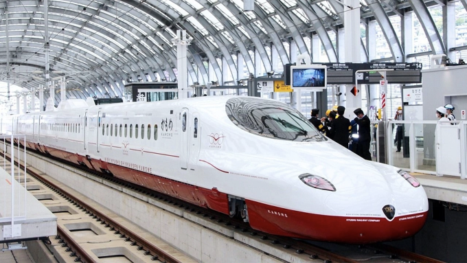 tau-cao-toc-1750229943-1750230-5269-1788-1750263715 Tuyến tàu cao tốc Nishi-Kyūshū Shinkansen kết nối tỉnh Saga với Nagasaki, Nhật Bản. Ảnh: Nippon