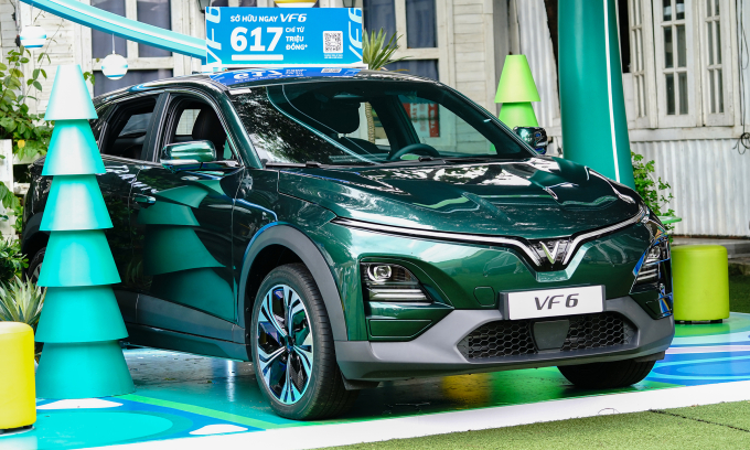 vf-6-cuv-co-b-vnexpress-jpg-17-9939-3968-1750320227 VF 6 trưng bày tại một sự kiện ở TP HCM. Ảnh: Phạm Trung