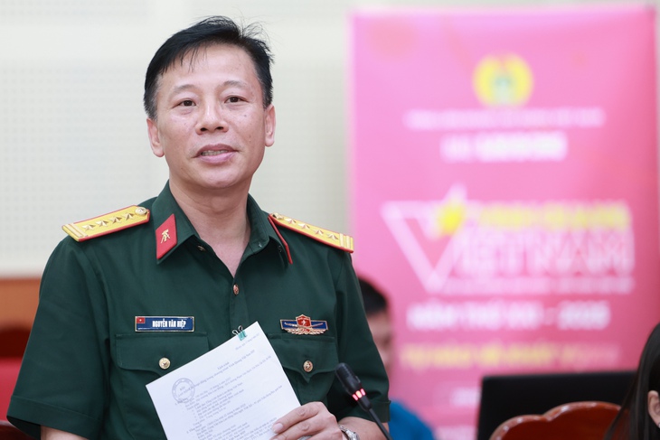 vinh-quang-viet-nam-20252-17500640710102125848792 Vinh quang Việt Nam vinh danh các lực lượng vũ trang ở TP.HCM - Ảnh 2.