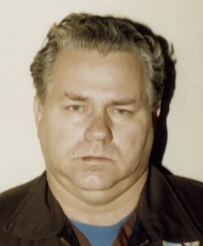 willaim-suff-1992-mugshot-1748-5177-8223-1748604256 William Bill Suff trong ảnh chụp sau khi bị bắt năm 1992. Ảnh: Riverside County