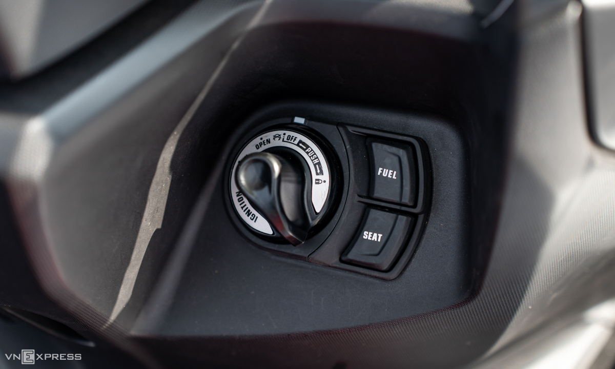 yamaha-nvx-155-vnexpress-32-1751001258