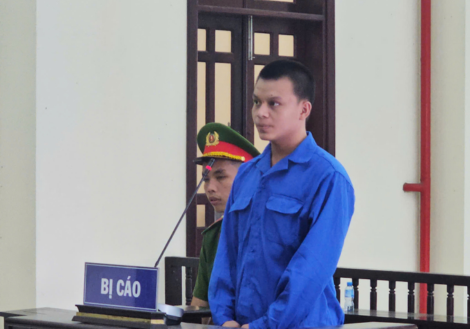 z6696882114712-409f2dffd26dce4-6147-9814-1749704079 Thạch Ngọc Bảo tại tòa. Ảnh: Nam An