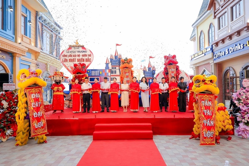 1-06155752 Khai trương VinWonders Vũ Yên - Tâm điểm vui chơi giải trí và vườn thú lớn nhất miền Bắc - 1