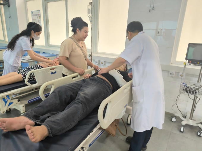 1000025866-1753498258-8395-1753498319 Bệnh nhân điều trị tại Bệnh viện Đa khoa khu vực Kỳ Anh, ngày 25/7. Ảnh: Hùng Lê