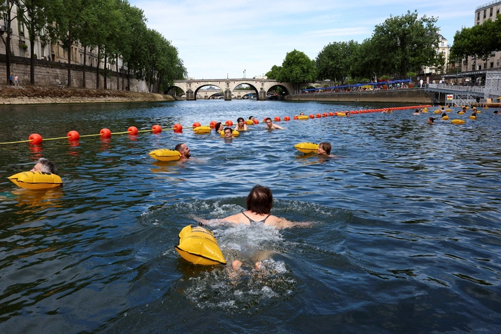 2025-07-05t085755z1206665996rc28gfa90gumrtrmadp3france-seine-17517157106801227886746 sông Seine - Ảnh 4.