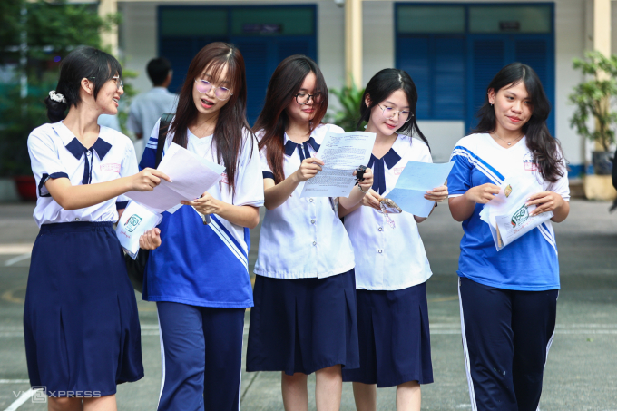 233a7435-1752560851-3024-1752561003 Thí sinh TP HCM thi tốt nghiệp THPT 2025. Ảnh: Quỳnh Trần