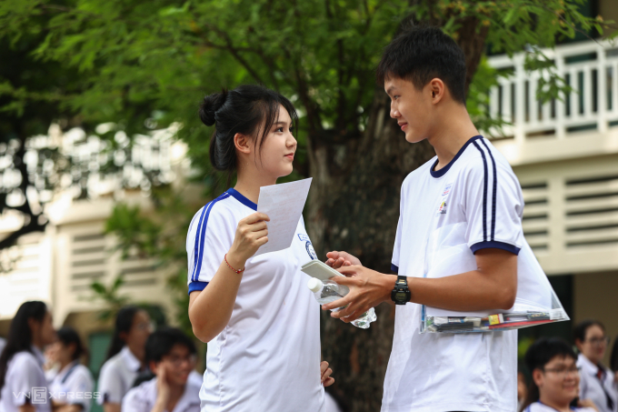 233a7908-1752548574-9281-1752549000 Thí sinh TP HCM thi tốt nghiệp THPT 2025. Ảnh: Quỳnh Trần