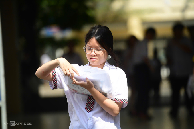 2f3df78c676fd031897e-175219904-1694-8032-1752199109 Thí sinh TP HCM thi tốt nghiệp THPT 2025. Ảnh: Quỳnh Trần