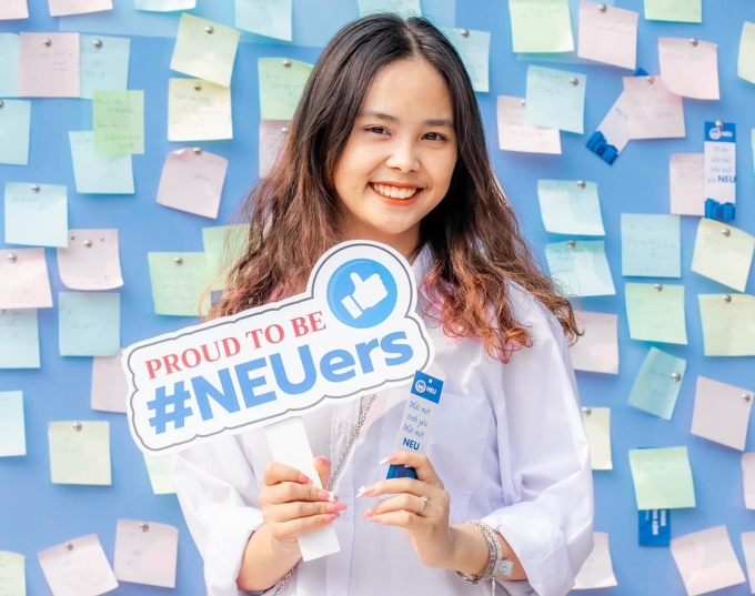 478823451-1029359155895011-105-8065-6306-1753195419 Học sinh trong chuyến tham quan Đại học Kinh tế Quốc dân vào đầu năm 2025. Ảnh: Youth NEU Media