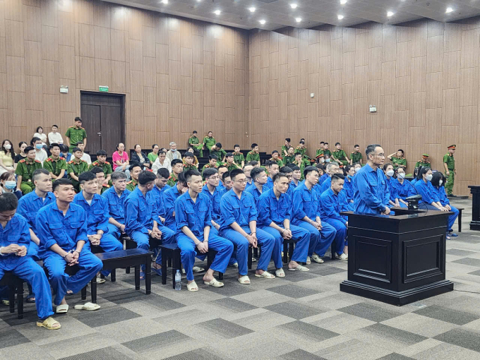 4f81f80da7492e177758-175316120-4020-4874-1753161483 Các bị cáo tại tòa. Ảnh: Danh Lam