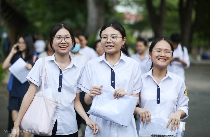 9866-2-1751430709-1751606154-9902-1751606275 Học sinh thi lớp 10 ở Hà Nội năm 2025. Ảnh: Tùng Đinh