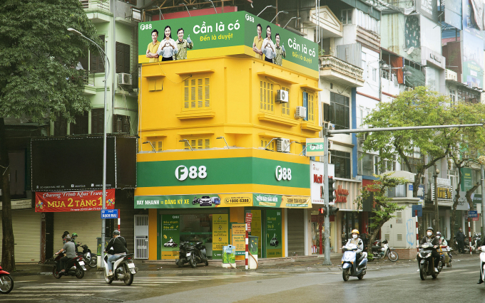 anh-4-1752747235-1752747436-1162-1752747538 F88 có hệ thống cửa hàng trải dài khắp cả nước. Ảnh: F88
