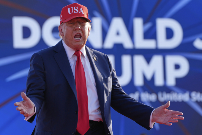 ap25185027844846-5581-1751698249 Tổng thống Mỹ Donald Trump tại sự kiện ở Des Moines, bang Iowa ngày 3/7. Ảnh: AP