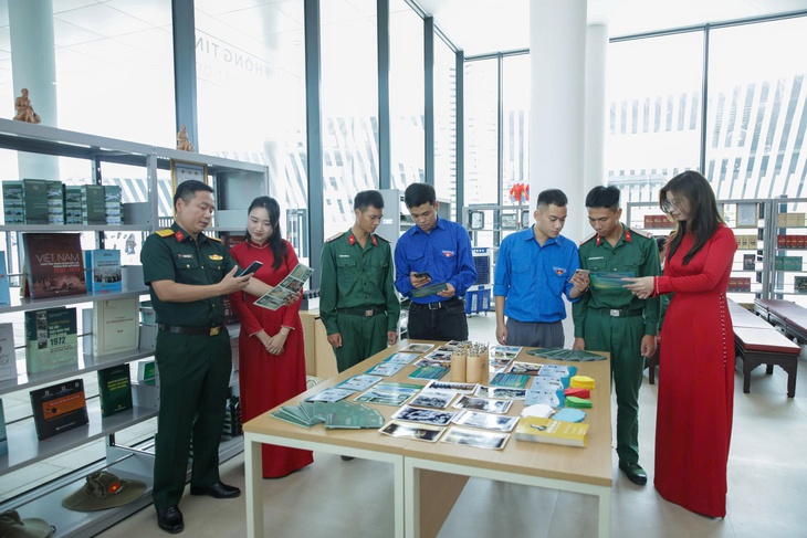 bao-tang-quan-su2-175353890776071032521 ‘Viết tiếp giấc mơ độc lập của những người ngã xuống’ - Ảnh 2.