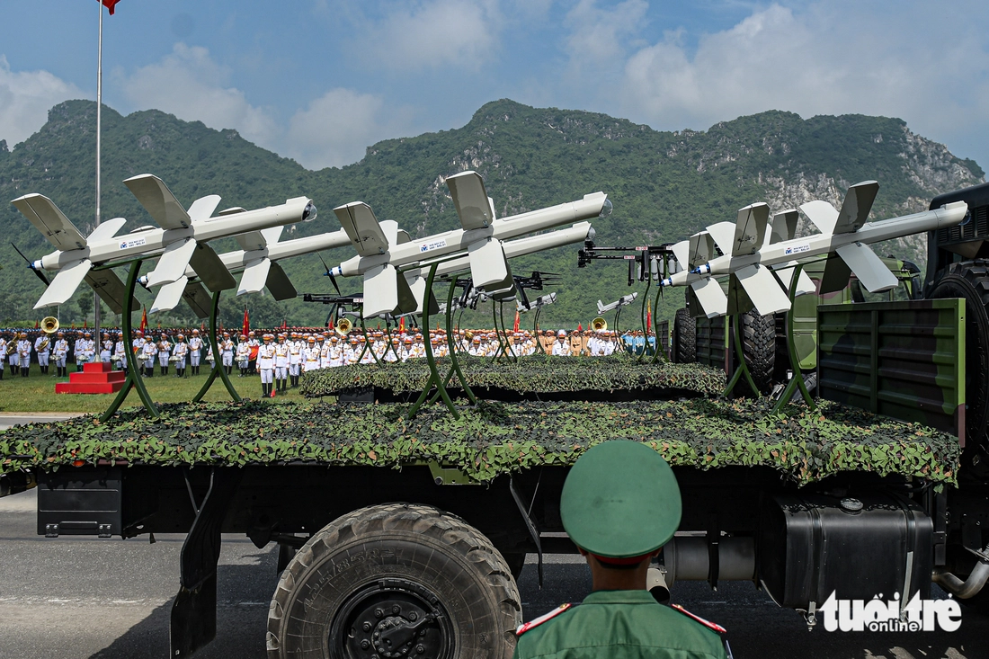 base64-17527317257301368047831 Dàn xe tăng, tên lửa, UAV lần đầu xuất hiện, sẽ có trong lễ diễu binh mừng Quốc khánh - Ảnh 9.