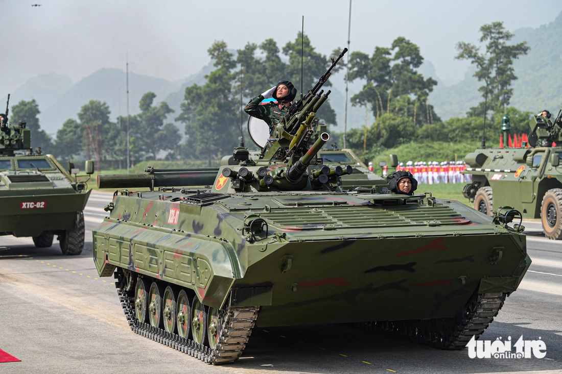 base64-175273172619492720978 Dàn xe tăng, tên lửa, UAV lần đầu xuất hiện, sẽ có trong lễ diễu binh Quốc khánh - Ảnh 18.