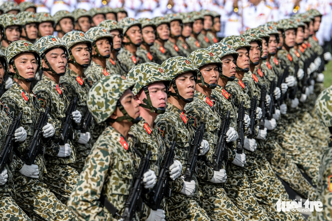 base64-17527401980331886403178 diễu binh - Ảnh 7.
