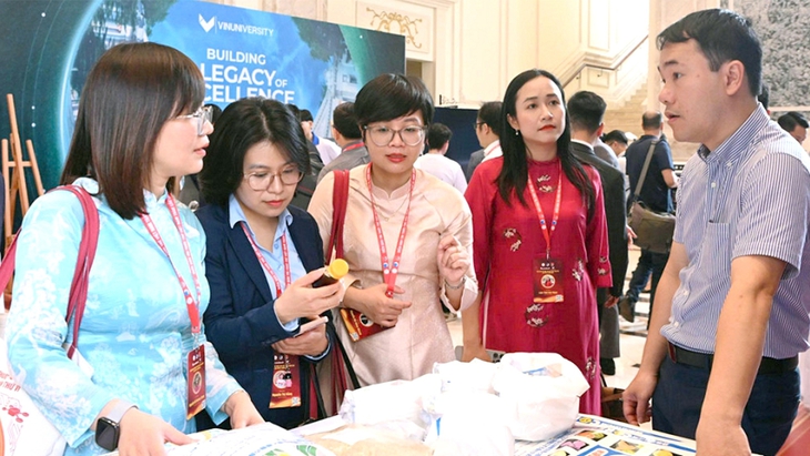base64-1753028948667900986656 Diễn đàn tri thức trẻ Việt Nam toàn cầu - Ảnh 1.