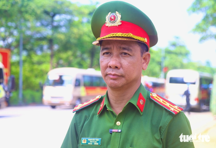 base64-17537836576911554189774 Chiến sĩ công an đổ mồ hôi trên thao trường, sẵn sàng sải bước trên quảng trường - Ảnh 4.