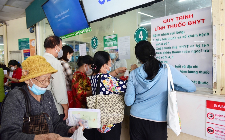 cho-phat-thuoc-read-only-17491331942541715263317 bảo hiểm y tế - Ảnh 1.