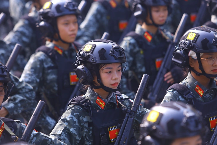 db10-17537823655501700465980 công an - Ảnh 14.