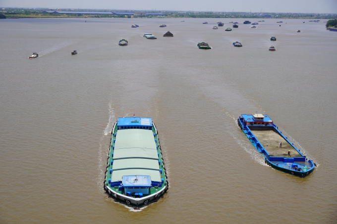 dsc06708-jpg-1753152582-8546-1753152729 Giao thông Thủy trên sông Vàm Cỏ Đông, đoạn qua Tây Ninh. Ảnh: Hoàng Nam