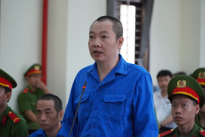 dsc07754-copy-1753676733-6350-1753676930 Nguyễn Phú Thuận tại tòa. Ảnh: Hoàng Nam