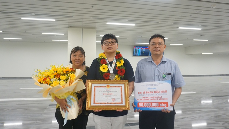 duc-man-8-1753104903125976261914 Olympic toán quốc tế - Ảnh 3.