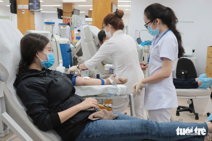 hien-mau-17522293706092008669160 TP.HCM: Khẩn trương thành lập ban chỉ đạo vận động hiến máu cấp phường, xã, đặc khu - Ảnh 1.