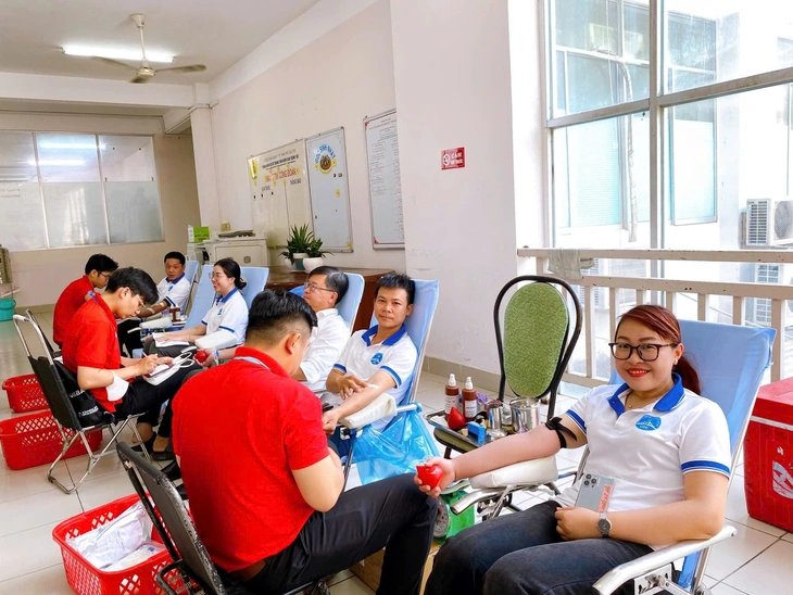 hien-mau-cdc-17519806071101518706384 hiến máu - Ảnh 1.