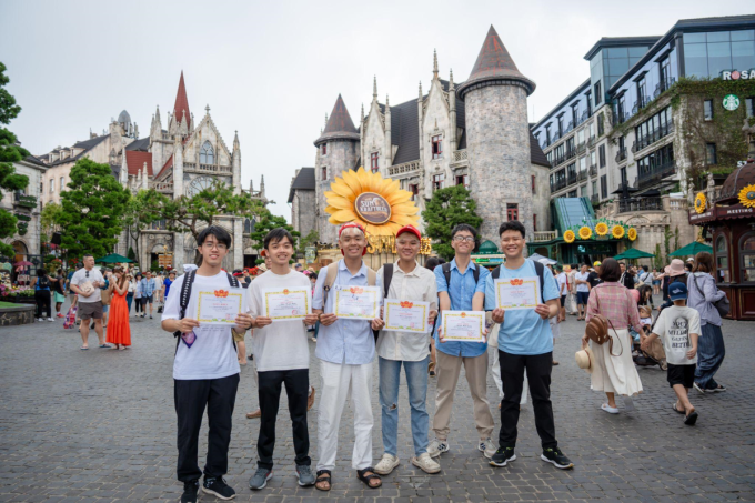 image-432517583-extractword-2-4288-2296-1751423386-1 Học sinh có thành tích xuất sắc sẽ được miễn phí vé cáp treo. Ảnh: Ba Na Hills